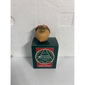 Hallmark 1991‎ Keepsake Ornament Collector's Club Hidden Treasure Acorn Squirrel